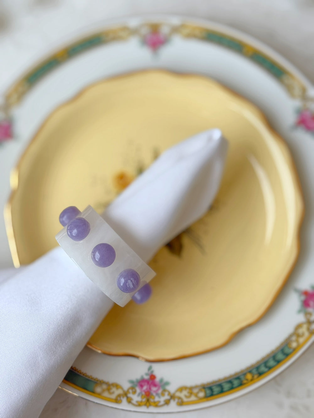 Paris Resin Napkin Rings - Snow / Grape (sold individually)