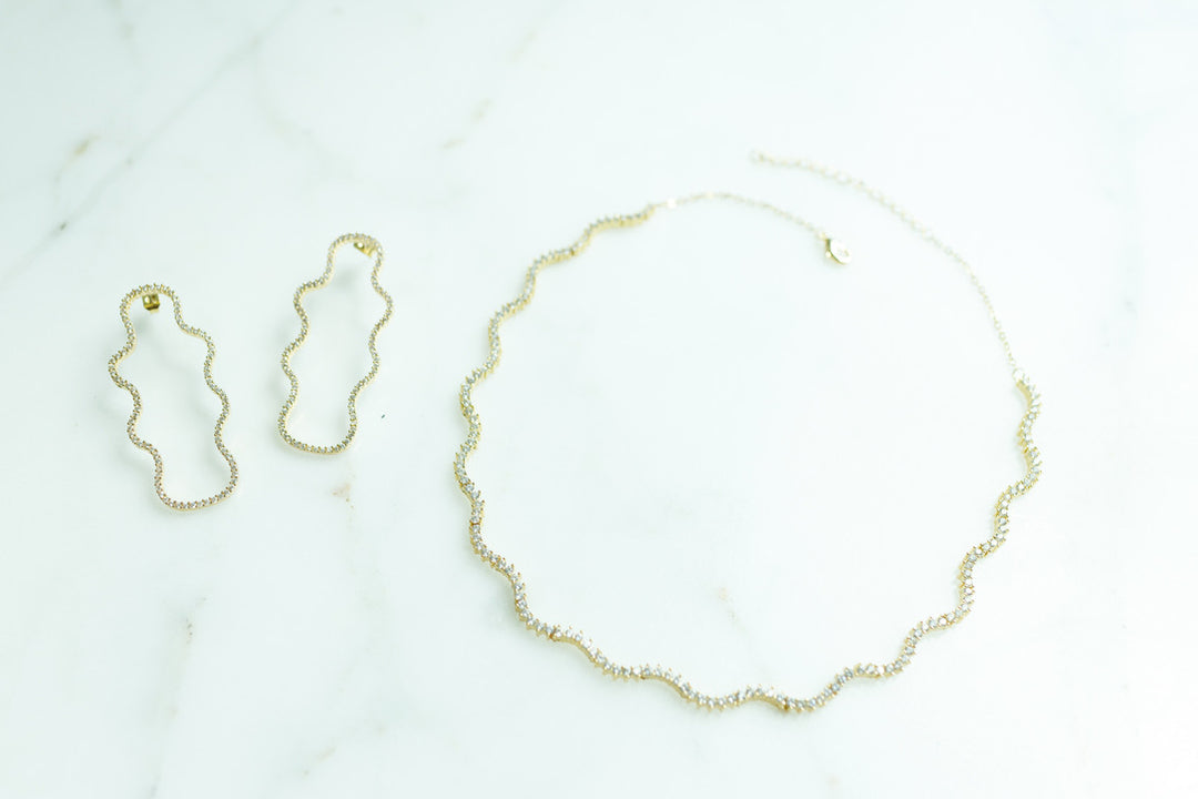 Larissa Wavy Necklace