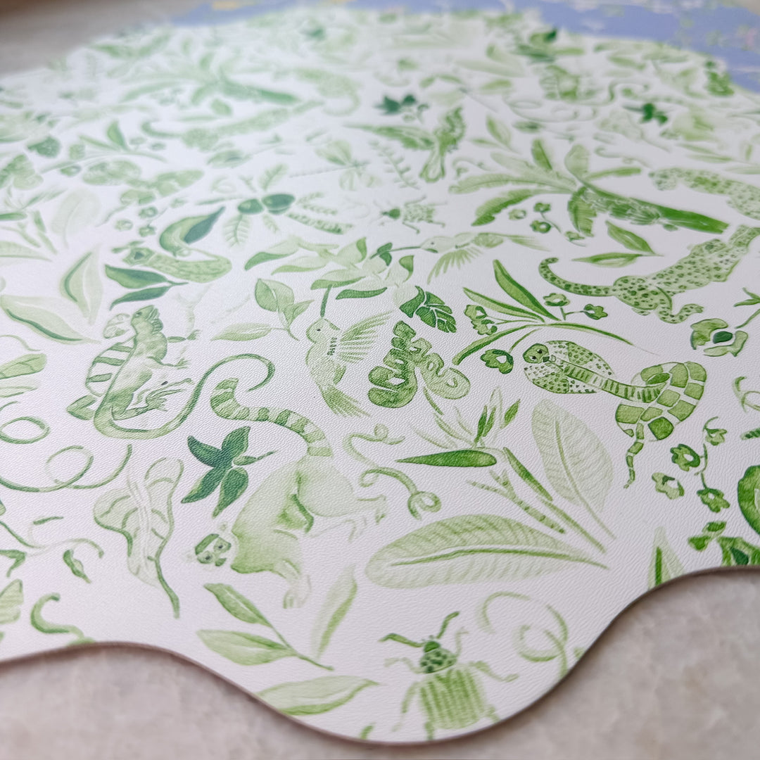 Wipeable Reversible Placemat - Green Jungle + Blue Chinoiserie