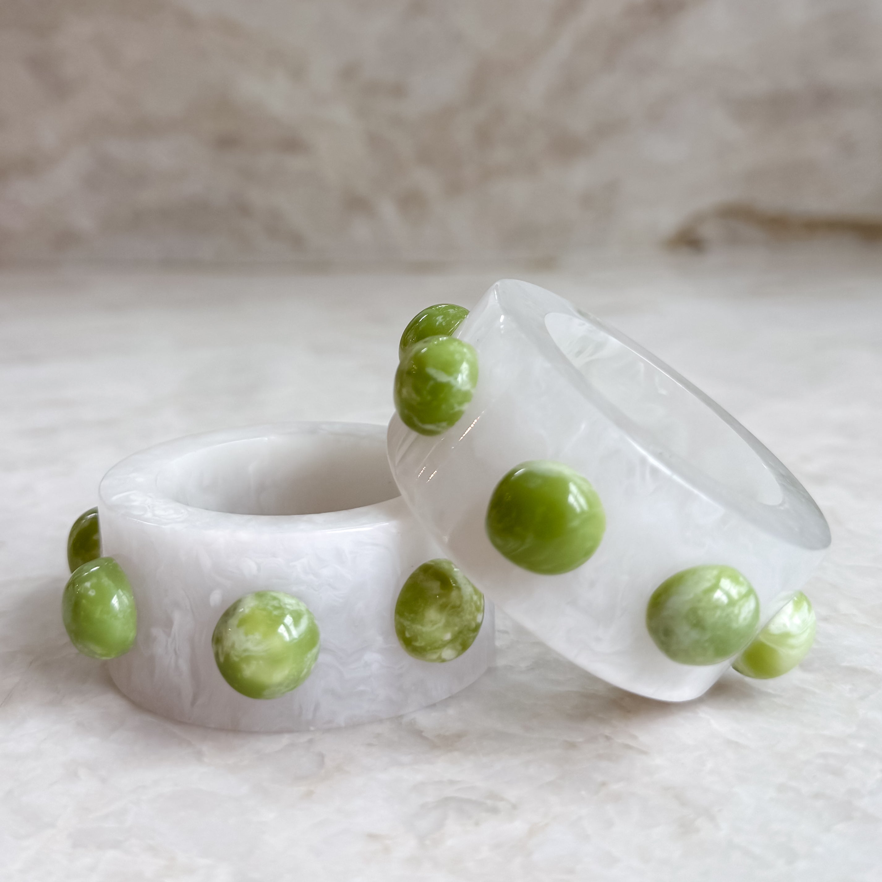 RoRo Designs Paris Resin Napkin Rings - Frost / Lime (set of 2)