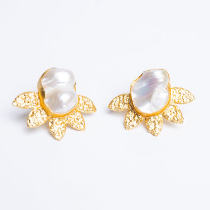 Monroe Statement Earring