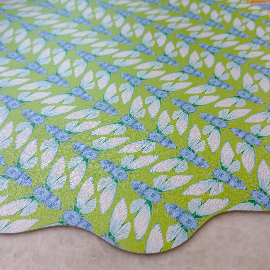 Wipeable Reversible Placemat - Bloom & Buzz