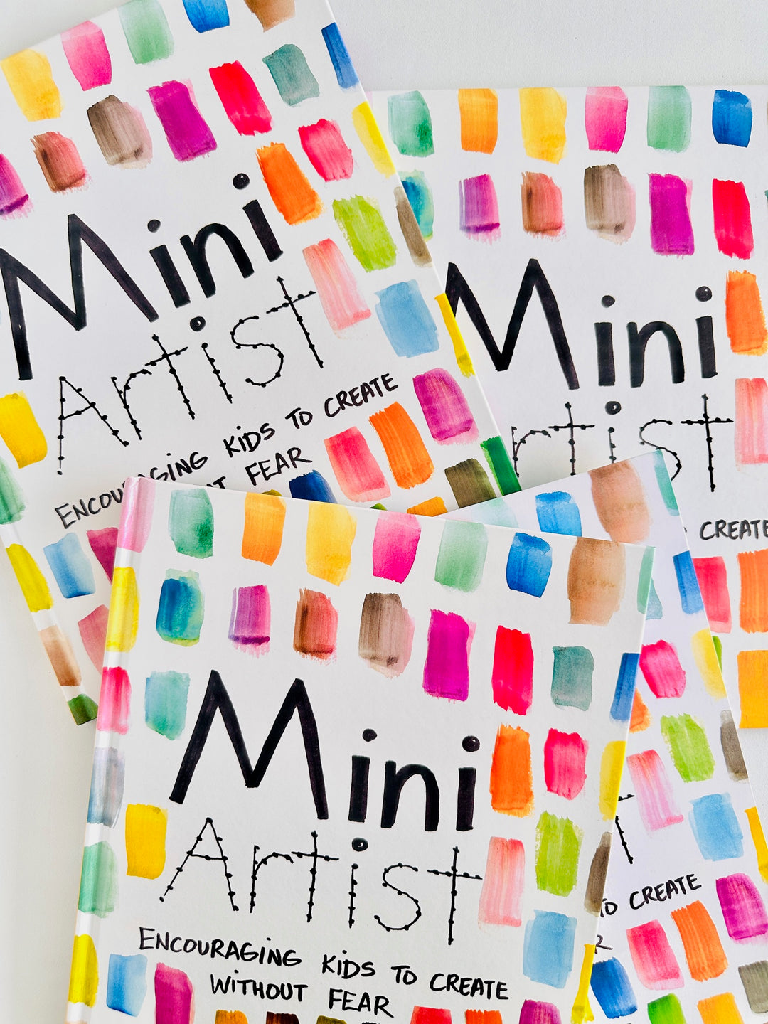 Mini Artist: Encouraging Kids to Create Without Fear